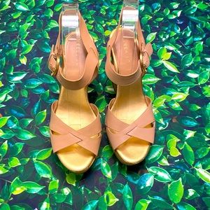 EUC Ivanka Trump Tan & Gold Platform Wedges - 8.5 (4.5” Heel)